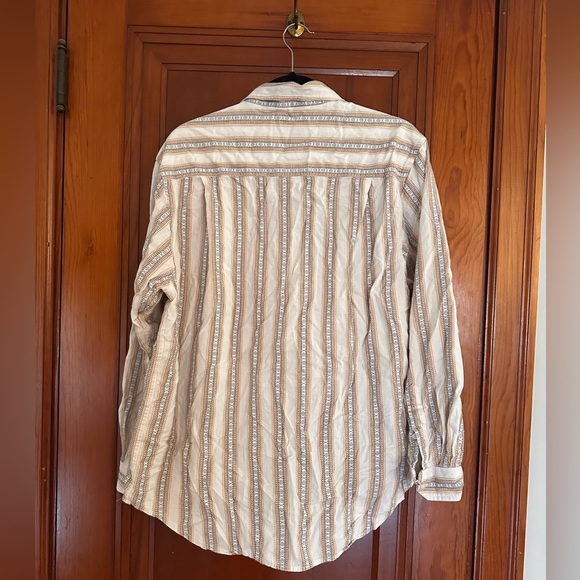 vintage button up - Picture 2 of 2